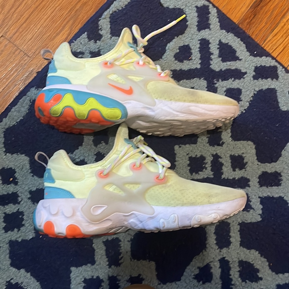 Nike React Presto ‘Psychedelic Lava’ - image 3